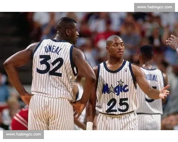 骑士vs勇士第一场高清全景回顾精彩对决关键时刻深度解析战术解读